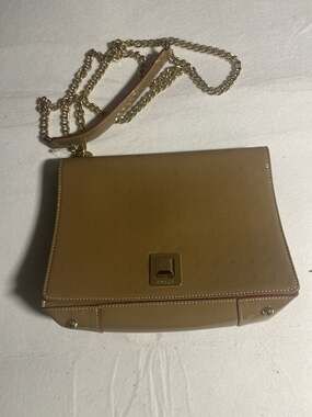 Arcadia Tan Patent Leather Crossbody Bag Gold Chain Strap Embossed Logo Purse